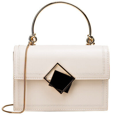 Small ck bag 2019 summer new Korean version of the chain wild small square package Sen student shoulder Messenger bag handbag
Small ck bag 2019 summer new Korean version of the chain wild small square package Sen student shoulder Messenger bag handbag