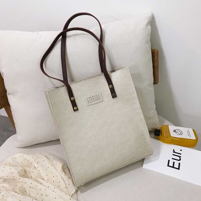 Tailored Fashion Crocodile Pattern Handbag Women Casual Bags Luxury Leather Shoulder bag 
Tailored Fashion Crocodile Pattern Handbag Women Casual Bags Luxury Leather Shoulder bag