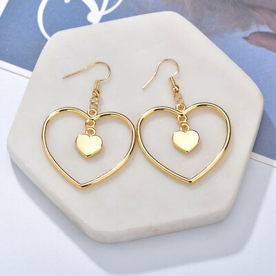 La Melodie Champagne Gold Heart Shaped Round Earrings Bohemian Elizabeth Map Earrings Earrings 2019 DIY Bohemian Style Jewelry
La Melodie Champagne Gold Heart Shaped Round Earrings Bohemian Elizabeth Map Earrings Earrings 2019 DIY Bohemian Style Jewelry