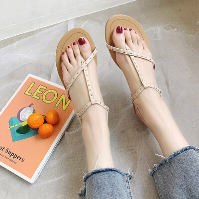 Sandals for women wearing fashionable sandals with toes&slippers for women on vacation beach shoes for women with simple sanda
Sandals for women wearing fashionable sandals with toes&slippers for women on vacation beach shoes for women with simple sanda