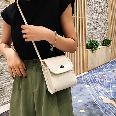 Summer mobile phone bag female cute Korean wave vertical slung mini ins bag fashion Joker
Summer mobile phone bag female cute Korean wave vertical slung mini ins bag fashion Joker