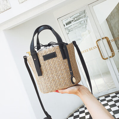 Qiao Bani 2019 new South Korea ins fashion street hit color straw bag shoulder bag diagonal cross trend female bag
Qiao Bani 2019 new South Korea ins fashion street hit color straw bag shoulder bag diagonal cross trend female bag
