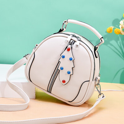 New fashion shoulder bag handbags drilling trend oval bag Messenger bag handbag women
New fashion shoulder bag handbags drilling trend oval bag Messenger bag handbag women