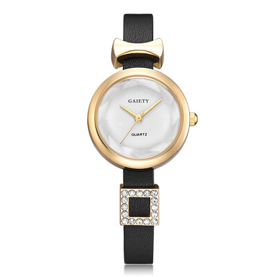 Korean fashion ladies bracelet watch cute bow strap PU fashion watch simple casual female student watch
Korean fashion ladies bracelet watch cute bow strap PU fashion watch simple casual female student watch