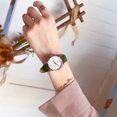 Nordic womens watches inswind simple temperament fashion light luxury small bee style French minority student womens Watch
Nordic womens watches inswind simple temperament fashion light luxury small bee style French minority student womens Watch