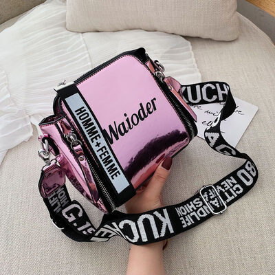 Internet celebrity foreign gas small bag chic texture lacquer leather womens bag new 2019 summer fashion broadband oblique bucket
Internet celebrity foreign gas small bag chic texture lacquer leather womens bag new 2019 summer fashion broadband oblique bucket