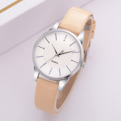 Womens Fashion Leather Strap Quartz Watch clock relogio feminino mujer Hot Sale Casual Luxury Simple Ladies WristWatches F
Womens Fashion Leather Strap Quartz Watch clock relogio feminino mujer Hot Sale Casual Luxury Simple Ladies WristWatches F