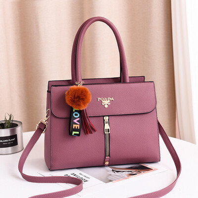 2019 new European&American fashion new ladies bag large capacity PU leather simple shoulder bag handbag
2019 new European&American fashion new ladies bag large capacity PU leather simple shoulder bag handbag