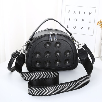New fashion foreign trade explosion models shoulder bag boutique handbags handbag ladies temperament Messenger bag
New fashion foreign trade explosion models shoulder bag boutique handbags handbag ladies temperament Messenger bag