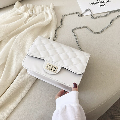 Casual temperament Sen wild slanting small square bag 2019 new Korean fashion simple rhombic chain shoulder bag
Casual temperament Sen wild slanting small square bag 2019 new Korean fashion simple rhombic chain shoulder bag