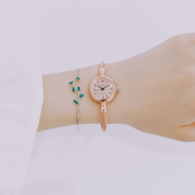 Chic Bracelet Female Korean Edition Simple Student Baidaoshen Department Panya Feng Xiaoqing Cherry Blossom Bracelet Rose Gold ins
Chic Bracelet Female Korean Edition Simple Student Baidaoshen Department Panya Feng Xiaoqing Cherry Blossom Bracelet Rose Gold ins