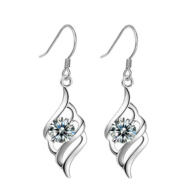 Fashion Women Rhinestone Long Dangle Angel Wing Hook Earrings Party Jewelry Gift
Fashion Women Rhinestone Long Dangle Angel Wing Hook Earrings Party Jewelry Gift
