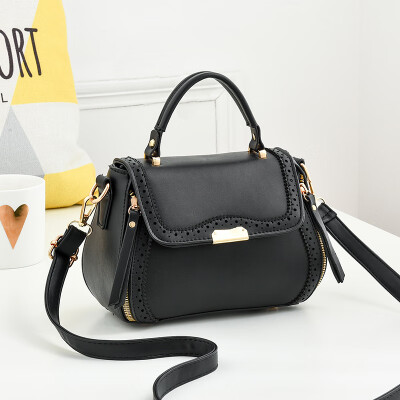The new Korean version of the womens bag in summer is a simple summer bag autumn&winter oblique satchel bag fashion leisur
The new Korean version of the womens bag in summer is a simple summer bag autumn&winter oblique satchel bag fashion leisur