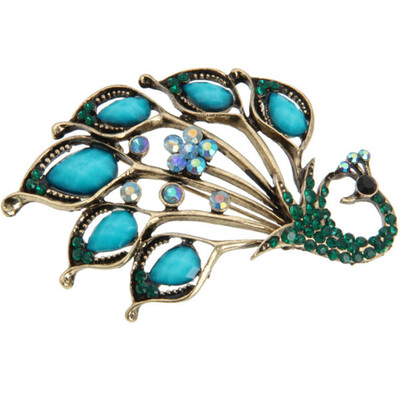 Vintage Gold Color Rhinestone Peacock Brooch Pin Fashion Jewelry Big Peacock Brooch For Women
Vintage Gold Color Rhinestone Peacock Brooch Pin Fashion Jewelry Big Peacock Brooch For Women