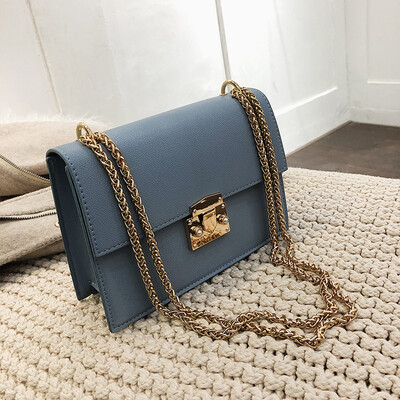 Advanced sense bag foreign air female bag 2019 new wave Korean version of the wild simple fashion chic chain Messenger bag
Advanced sense bag foreign air female bag 2019 new wave Korean version of the wild simple fashion chic chain Messenger bag