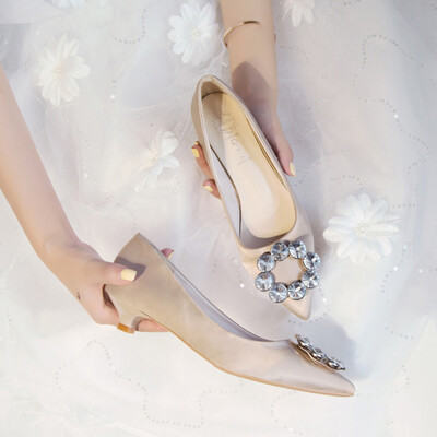 2019 new spring high heels pointed 3cm low heel shallow mouth shoes womens shoes rhinestone square buckle bridesmaid wedding shoe
2019 new spring high heels pointed 3cm low heel shallow mouth shoes womens shoes rhinestone square buckle bridesmaid wedding shoe