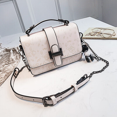 Oblique carry bag woman 2019 new fashion girl bag Korean version 100 lap small bag single shoulder ins super fire bag chain
Oblique carry bag woman 2019 new fashion girl bag Korean version 100 lap small bag single shoulder ins super fire bag chain
