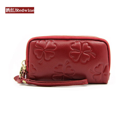 2019 new four-leaf clover embossed double zipper first layer leather ladies clutch bag long leather wallet wallet 
2019 new four-leaf clover embossed double zipper first layer leather ladies clutch bag long leather wallet wallet