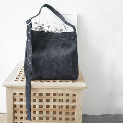 2019 Women Adjusted Straps Handbags High Capacity Corduroy Shoulder Bags Foldable Reusable Shopping Bags Fashion Travel Bags
2019 Women Adjusted Straps Handbags High Capacity Corduroy Shoulder Bags Foldable Reusable Shopping Bags Fashion Travel Bags