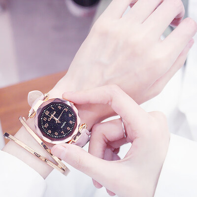 Different kind of CHIC Fengsen female personality watch female student Korean version of the simple trend casual atmosph
Different kind of CHIC Fengsen female personality watch female student Korean version of the simple trend casual atmosph