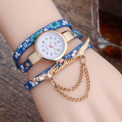 New broken pattern ladies winding fine strap watch female models fashion wings pendant quartz watch
New broken pattern ladies winding fine strap watch female models fashion wings pendant quartz watch
