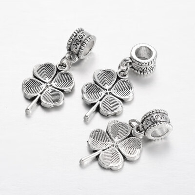 Tibetan Style Alloy European Dangle Beads Large Hole Clover Beads Antique Silver 32mm Hole 5mm
Tibetan Style Alloy European Dangle Beads Large Hole Clover Beads Antique Silver 32mm Hole 5mm