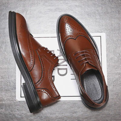 Summer carved shoes mens Korean version of the breathable British Bullock tide shoes mens pointed business casual shoes 3077-A
Summer carved shoes mens Korean version of the breathable British Bullock tide shoes mens pointed business casual shoes 3077-A