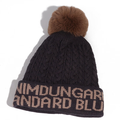 Hat Lady Autumn Winter Korean Edition Chao Wool Cap Ins Hundred Sets of Warm Knitted Cap Net Red Fashion Hair Ball Headgear
Hat Lady Autumn Winter Korean Edition Chao Wool Cap Ins Hundred Sets of Warm Knitted Cap Net Red Fashion Hair Ball Headgear