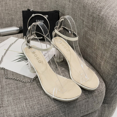 Summer Korean version of 100 sets of one-word buckle thick-heeled open-toed sandals for ladies with transparent heels&ladies w
Summer Korean version of 100 sets of one-word buckle thick-heeled open-toed sandals for ladies with transparent heels&ladies w