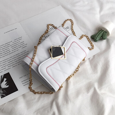 2019 new wave Korean version of the temperament wild rhombic chain bag female fashion simple atmosphere solid color shoulder Messenger bag
2019 new wave Korean version of the temperament wild rhombic chain bag female fashion simple atmosphere solid color shoulder Messenger bag