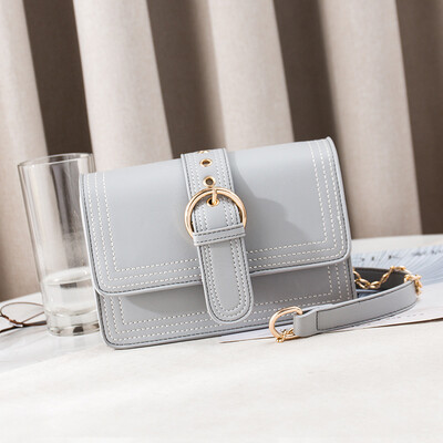 Summer day leisure girl tide 100 ins overfire chic chain bag with one shoulder oblique satchel
Summer day leisure girl tide 100 ins overfire chic chain bag with one shoulder oblique satchel