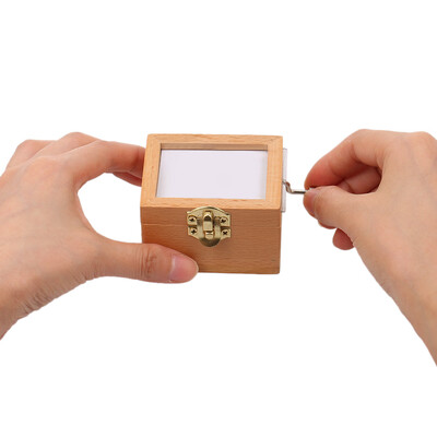 Wooden Hand Crank Music Box Hand-operated Music Case Creative Children Toy Festival Presents Birthday Gifts for Girls
Wooden Hand Crank Music Box Hand-operated Music Case Creative Children Toy Festival Presents Birthday Gifts for Girls