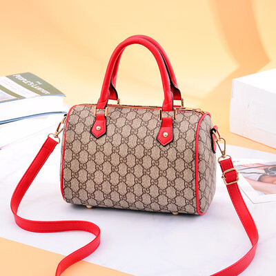 Female bag 2019 new bag female Korean version of the fashion casual handbags Messenger shoulder single wild handbag
Female bag 2019 new bag female Korean version of the fashion casual handbags Messenger shoulder single wild handbag