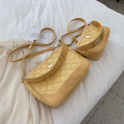 On the new small bag women 2019 new Korean fashion shoulder bag foreign style diamond chain messenger bag tide
On the new small bag women 2019 new Korean fashion shoulder bag foreign style diamond chain messenger bag tide