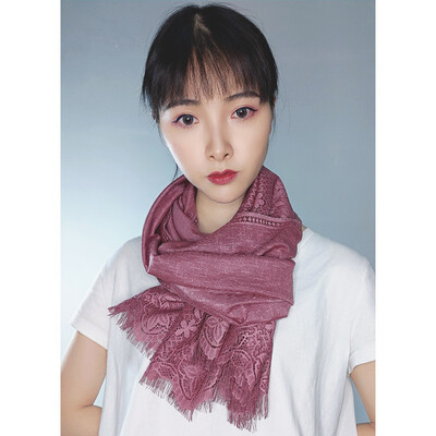 Foreign trade Europe&the United States new lace openwork lace scarf monochrome two flower silk scarf autumn&winter Muslim Baotou bib
Foreign trade Europe&the United States new lace openwork lace scarf monochrome two flower silk scarf autumn&winter Muslim Baotou bib