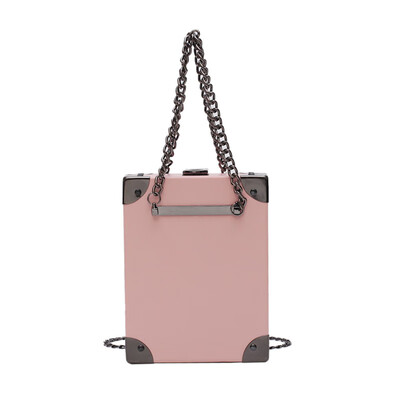 European&American temperament rose 2019 new fashion diagonal female bag middle-aged mother bag handbag
European&American temperament rose 2019 new fashion diagonal female bag middle-aged mother bag handbag