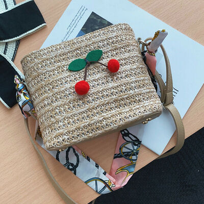 New Style Women Handbags Straw Retro Bag Flap Woven Handbag Vintage Knitted Messenger Purse Strawberry Bag Tote Scarves Hasp
New Style Women Handbags Straw Retro Bag Flap Woven Handbag Vintage Knitted Messenger Purse Strawberry Bag Tote Scarves Hasp