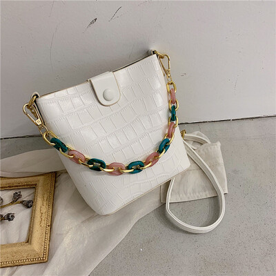 Qiao Bani 2019 new Korean chic fashion simple contrast color chain bucket bag trend single shoulder diagonal handbag
Qiao Bani 2019 new Korean chic fashion simple contrast color chain bucket bag trend single shoulder diagonal handbag