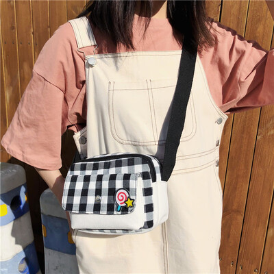 Canvas Baggage Girls One Shoulder Slant Baggage College Student Uzzang Korean Version Ancient Sense Girls Ins Lattice
Canvas Baggage Girls One Shoulder Slant Baggage College Student Uzzang Korean Version Ancient Sense Girls Ins Lattice