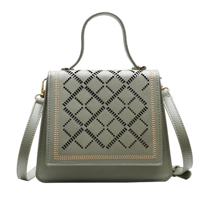 Fashion rivet lock small square bag female 2019 new ribbed shoulder bag tide Korean version of the simple multi-layer diagonal cross bag
Fashion rivet lock small square bag female 2019 new ribbed shoulder bag tide Korean version of the simple multi-layer diagonal cross bag