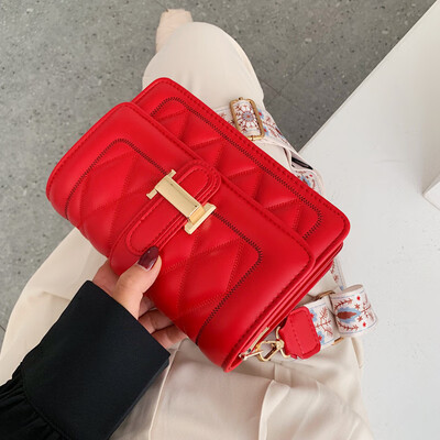 New simple casual bag female 2019 new wave Korean version of the wild single shoulder slung fashion wide shoulder strap small square bag
New simple casual bag female 2019 new wave Korean version of the wild single shoulder slung fashion wide shoulder strap small square bag