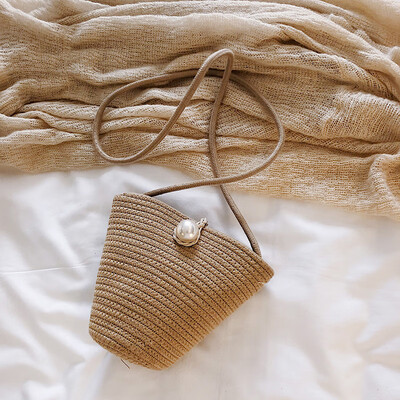 Ins super fire small bag 2019 summer Korean version of the woven bucket bag fairy Messenger bag simple wild shoulder bag
Ins super fire small bag 2019 summer Korean version of the woven bucket bag fairy Messenger bag simple wild shoulder bag