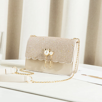 Summer girls 2019 fashion chain bag Joker small square bag senior sense of foreign style womens shoulder slung
Summer girls 2019 fashion chain bag Joker small square bag senior sense of foreign style womens shoulder slung