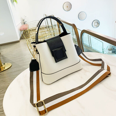 Womens Bag New Chao Korean Edition Simple Single Shoulder Bag Slant Bag Fashion Ladies Summer Baitie
Womens Bag New Chao Korean Edition Simple Single Shoulder Bag Slant Bag Fashion Ladies Summer Baitie