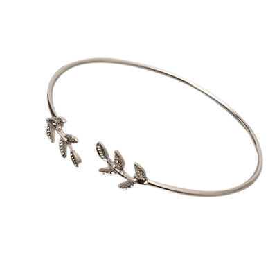 Christmas Gift Hot Summer Popular Accessories Metal Cuff Bracelets Vintage Sweet Leaf Open Adjustable Bracelet Pulseiras
Christmas Gift Hot Summer Popular Accessories Metal Cuff Bracelets Vintage Sweet Leaf Open Adjustable Bracelet Pulseiras