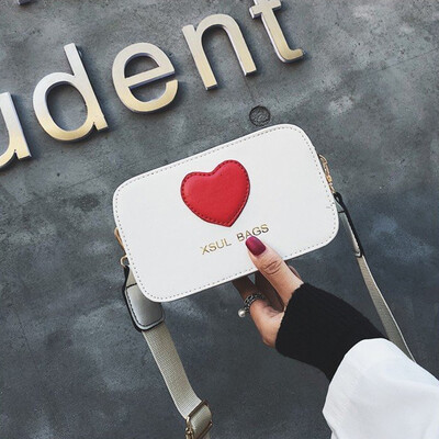 Tailored Woman Trendy Peach Heart Shoulder Bag Girl Color Collision Campus Style Hand Bag
Tailored Woman Trendy Peach Heart Shoulder Bag Girl Color Collision Campus Style Hand Bag