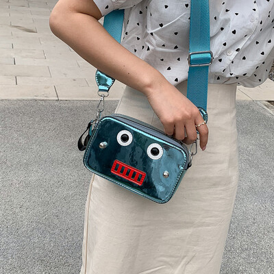 New bag handbags new 2019 bag summer shoulder Messenger bag wild ins wide shoulder strap small bag simple tide
New bag handbags new 2019 bag summer shoulder Messenger bag wild ins wide shoulder strap small bag simple tide
