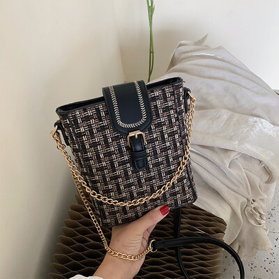 Female bag 2019 new Sen Mao wool bucket bag popular girl Messenger bag small bag ins chain handbag
Female bag 2019 new Sen Mao wool bucket bag popular girl Messenger bag small bag ins chain handbag