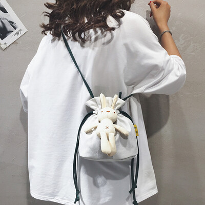 Ins wind cute messenger bag small bag Japanese students ancient feeling girl canvas summer Joker single shoulder bag
Ins wind cute messenger bag small bag Japanese students ancient feeling girl canvas summer Joker single shoulder bag