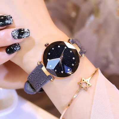 Star watch female network celebrity Douyin the same student fashion style waterproof simple 2019 new womens watch
Star watch female network celebrity Douyin the same student fashion style waterproof simple 2019 new womens watch